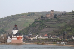 Janet10apr19Rhine4